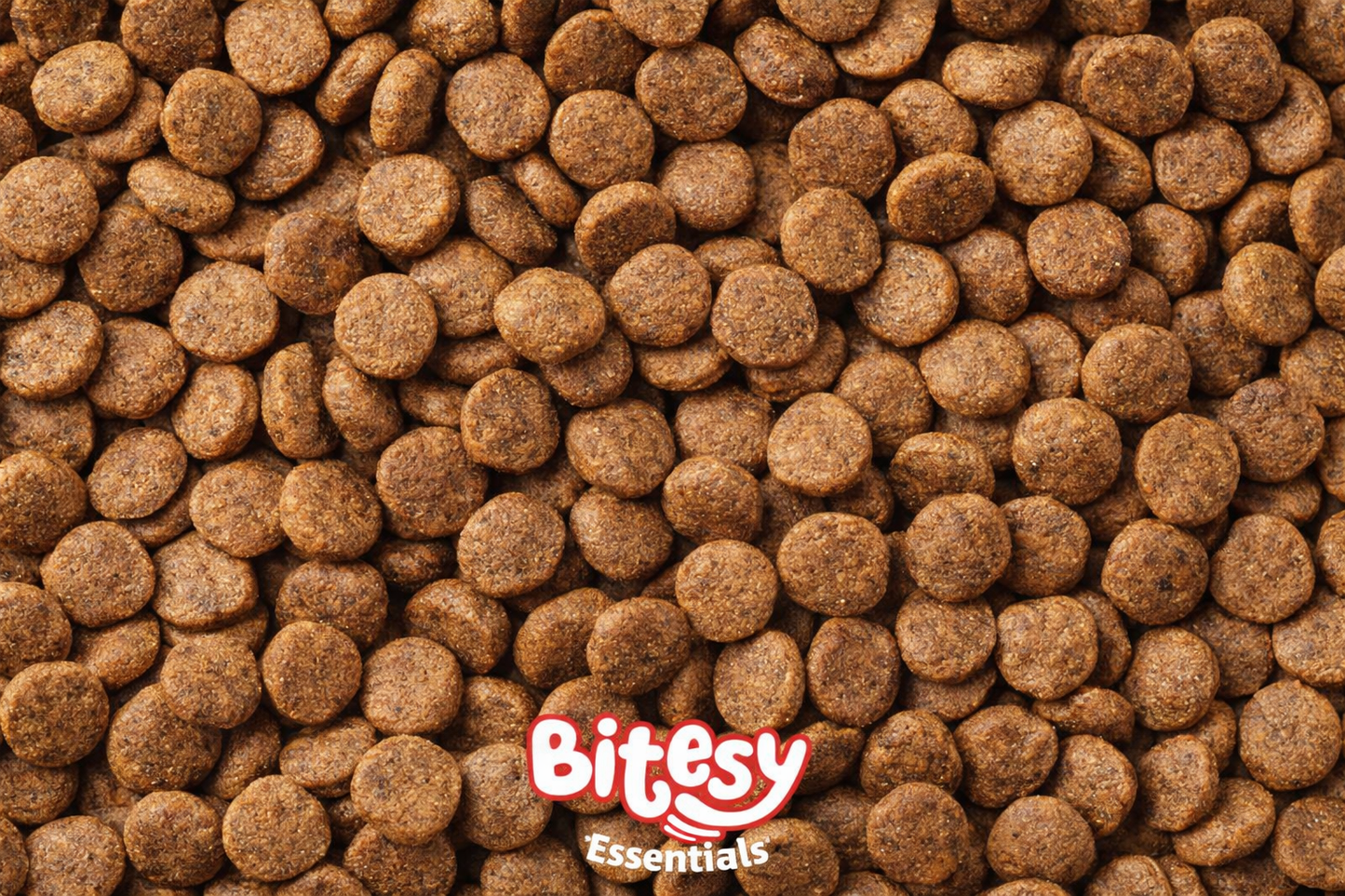 Гранули за кучета с говеждо, пиле и пуйка Bitesy Essentials Adult 0.5 кг