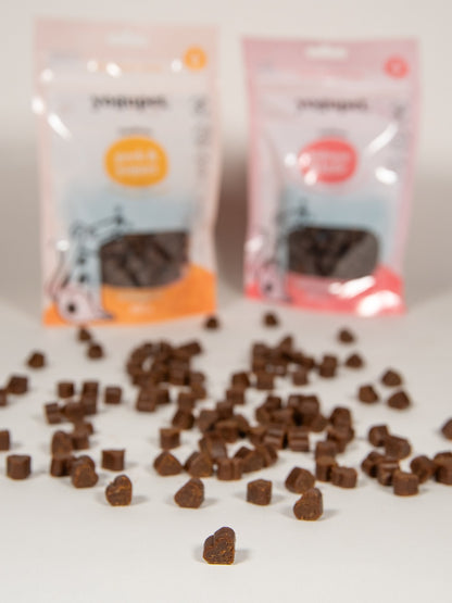 Лакомства за котки със свинско и йогурт Yogupet 50g